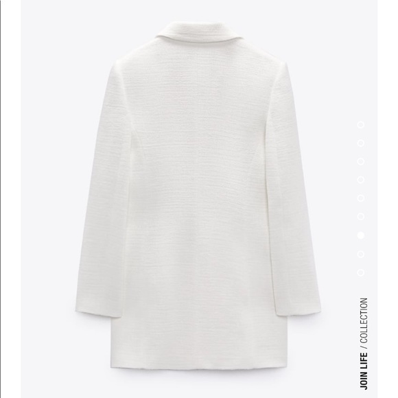 White luxurious tweed blazer dress with embellished buttons. - Picture 6 of 8